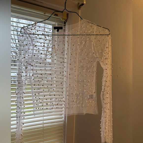 Pearl overlay top. NWT - Picture 3 of 4